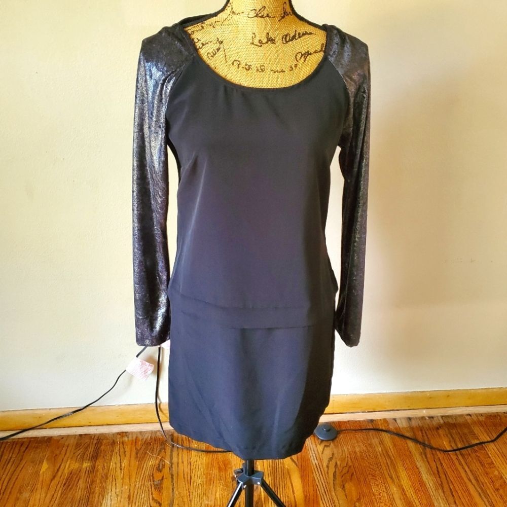 BCBGeneration NWT Black Cowl Open Back Metallic Foil Sleeve Mini Dress Grunge S